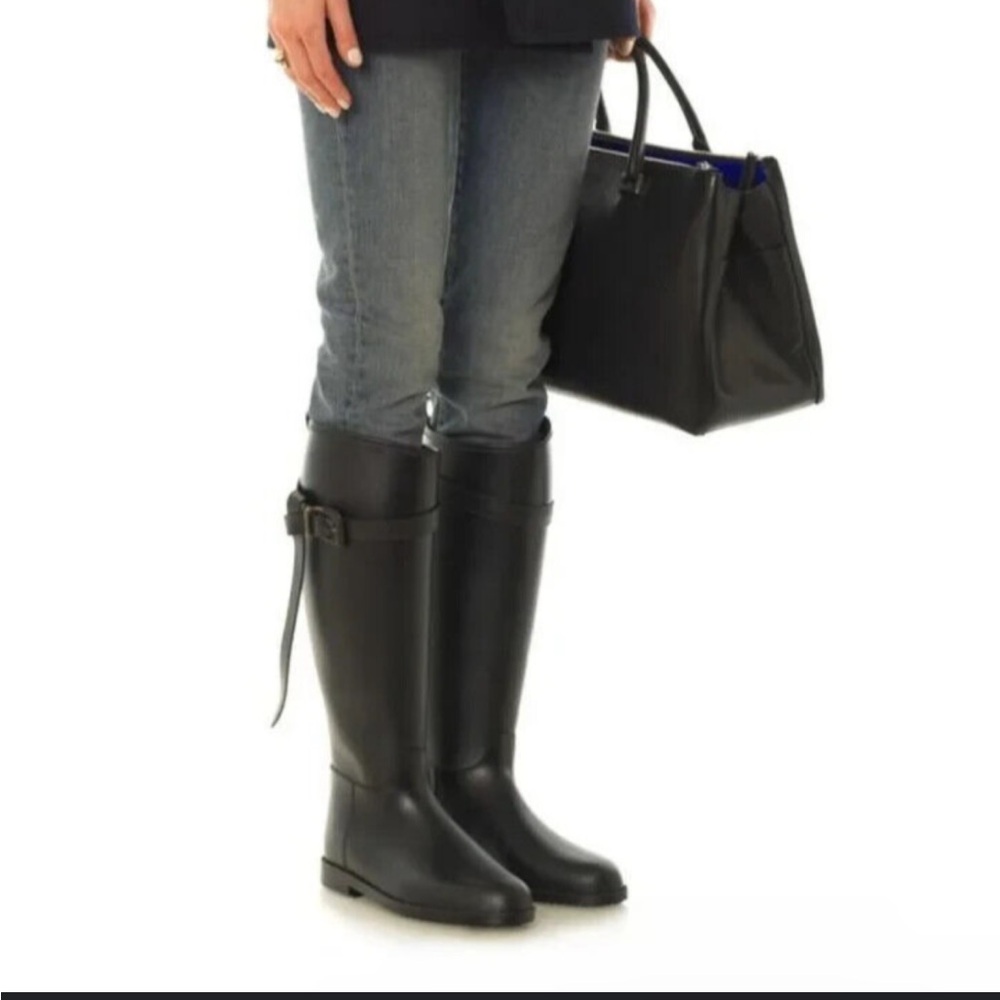 BURBERRY Black Rubber Belted Roscoe Riding Rain Boots Size 6.5/37